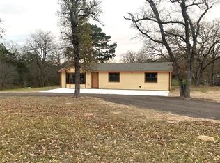 137 Road Runner Ln, Bastrop, TX 78602