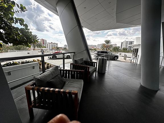 4th image of 17001 Collins Ave APT 2601