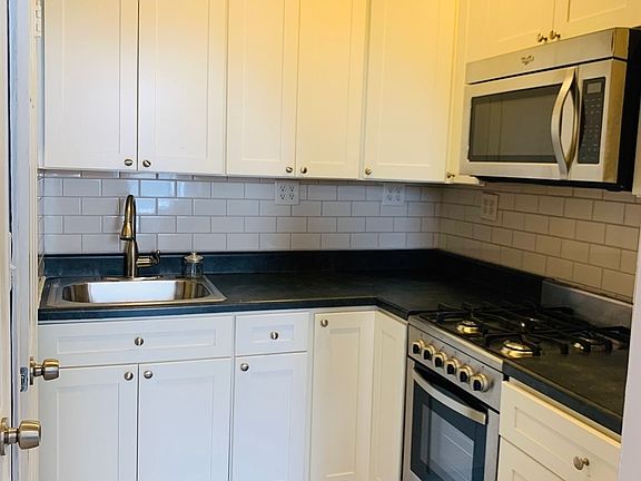 2nd image of 7 Greene Ave #1A