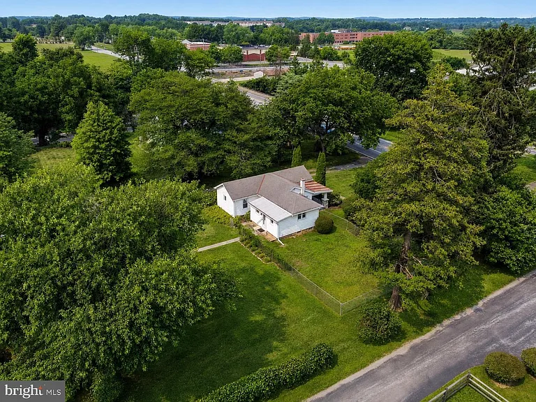 40 Reeceville Rd — Photo 3
