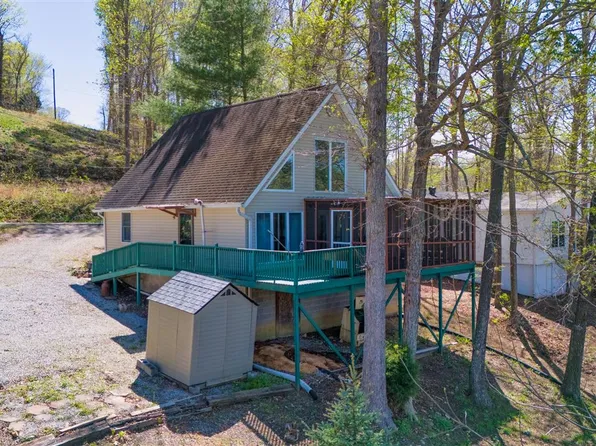 1811 C C Harris Rd, Lewisburg, KY 42256