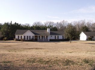 106 Captain Ct, Dothan, AL 36301