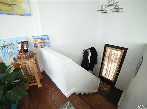 3rd image of 3554 Shore Pl