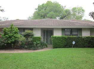 2401 Innisbrook Dr, Austin, TX 78747