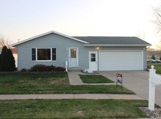 805 Garland St E, West Salem, WI 54669
