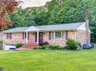 9234 Mimosa Dr, La Plata, MD 20646