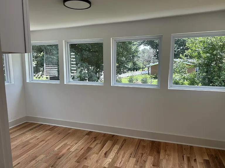 914 Linwood Rd — Photo 9