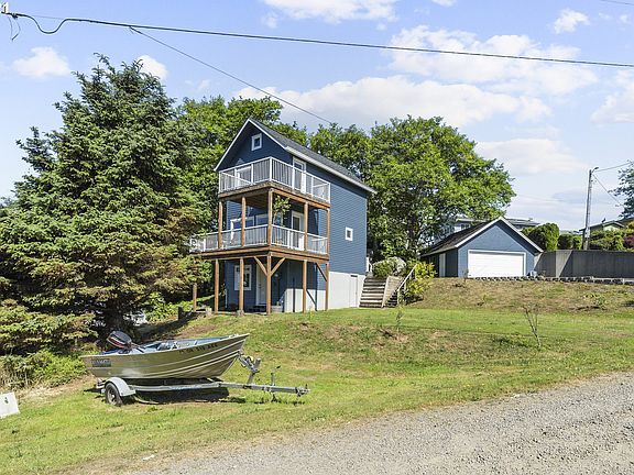 2nd image of 2320 Hedlund Ave