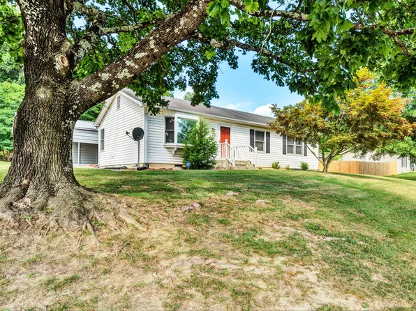 1061 Kesler Mill Rd, Salem, VA 24153