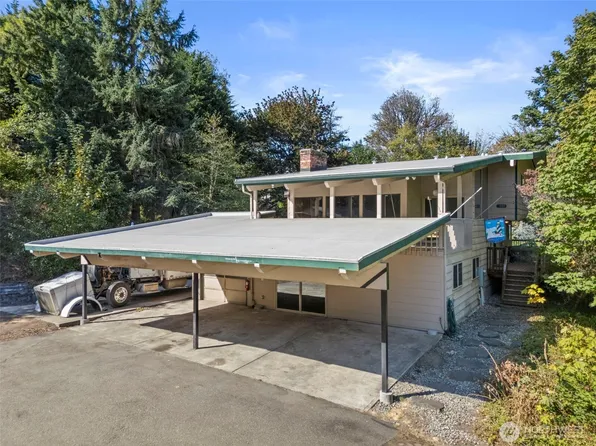 6409 5th Street NE, Tacoma, WA 98422