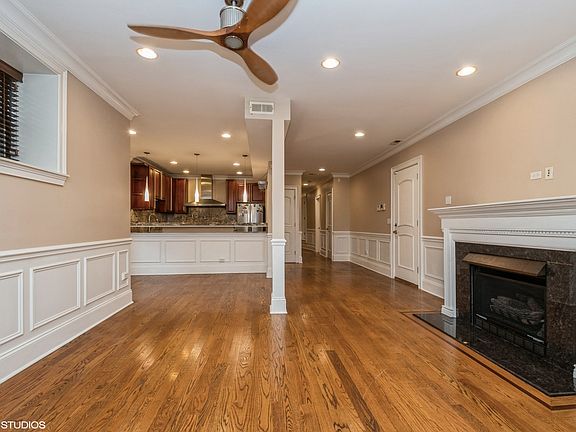 3rd image of 5016 S Blackstone Ave Suite Gs
