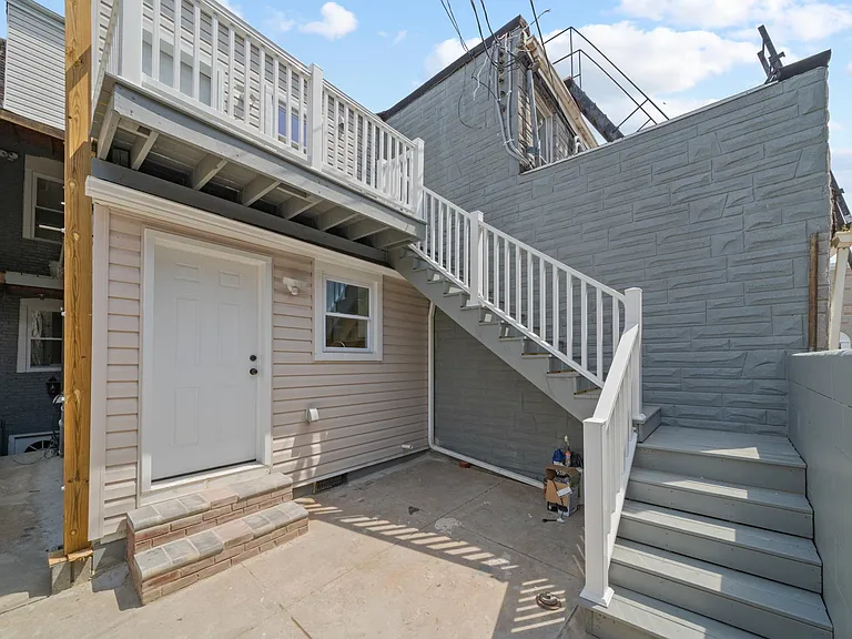 3323 E Baltimore St #1 — Photo 8