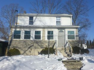 907 George St, Coatesville, PA 19320