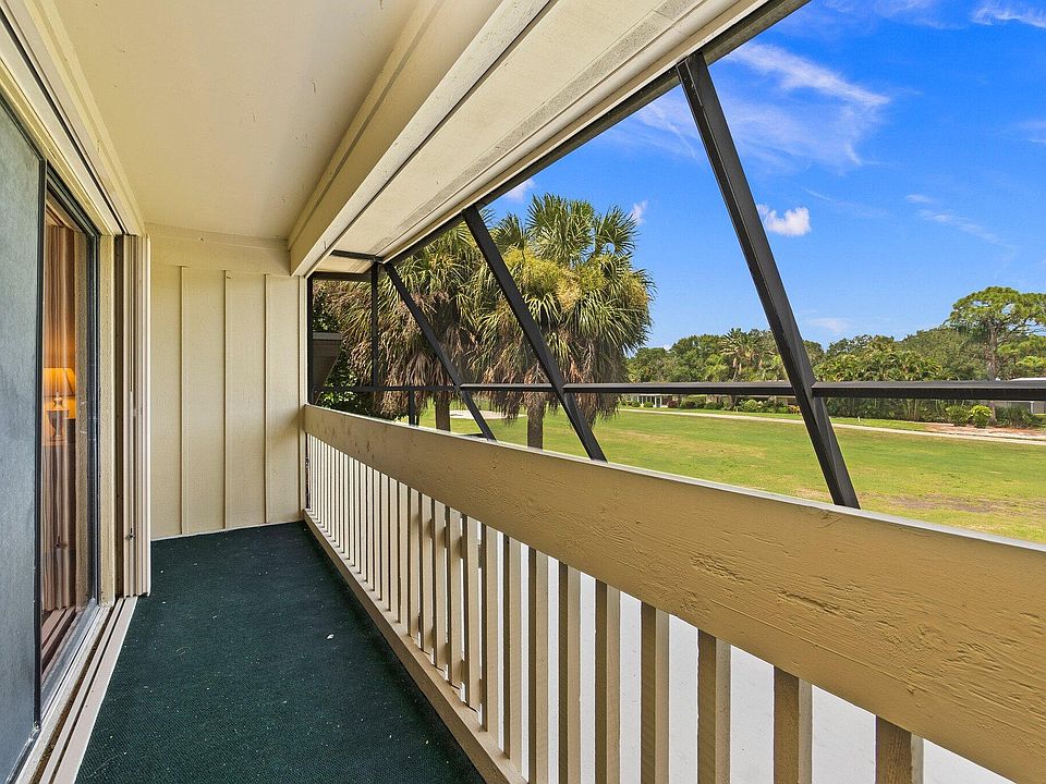 1st image of 12707 SE Pinehurst Court