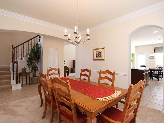 Formal dining room