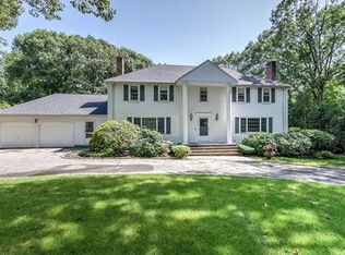 100 Albion Rd, Wellesley, MA 02481