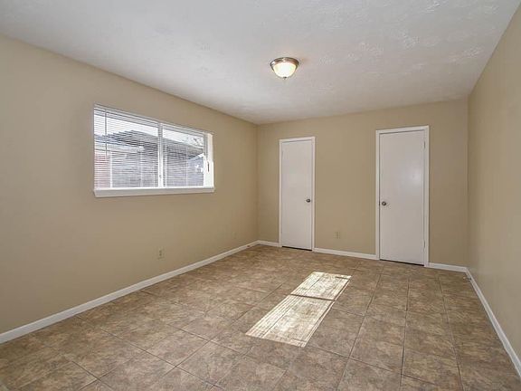 4th image of 3709 Elizabeth St