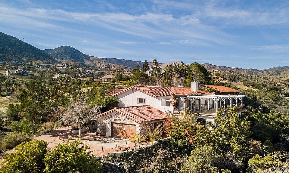 36663 Oliver Ln, Palmdale, CA 93551 | Zillow