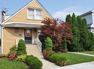 5517 S Tripp Ave, Chicago, IL 60629