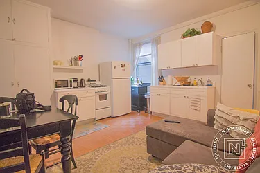 Rented by Nolita Group