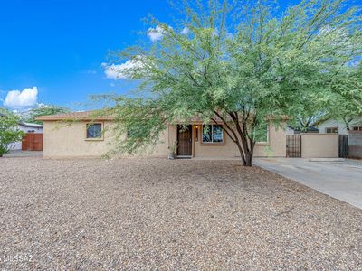 4873 E 17th St, Tucson, AZ, 85711