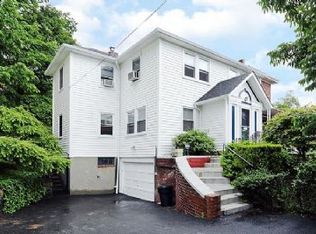 5441 Post Rd, Bronx, NY 10471