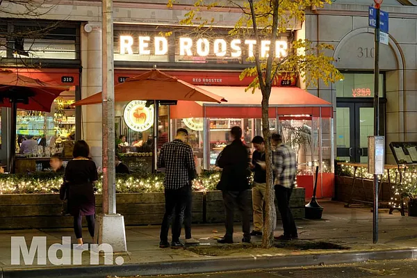 Rented by Mdrn Residential | media 8