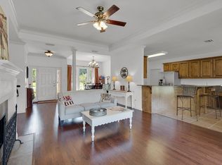 196 Falls Creek St, Fairhope, AL 36532