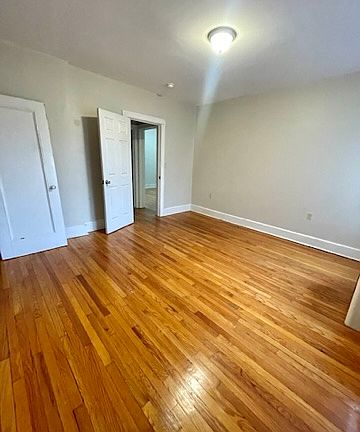 4th image of 710 Savin Ave APT 4