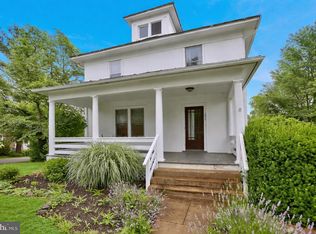 200 S Orchard Dr, Purcellville, VA 20132