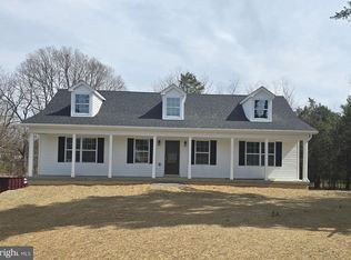 24 Black Walnut Ct, Kearneysville, WV 25430