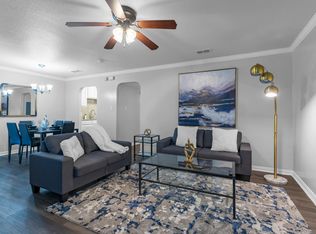 1600 E Sanford St APT 404, Arlington, TX 76011