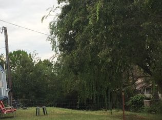 101 Sunset Dr #E-80, Ozona, TX 76943