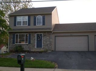140 Monroe St, Denver, PA 17517