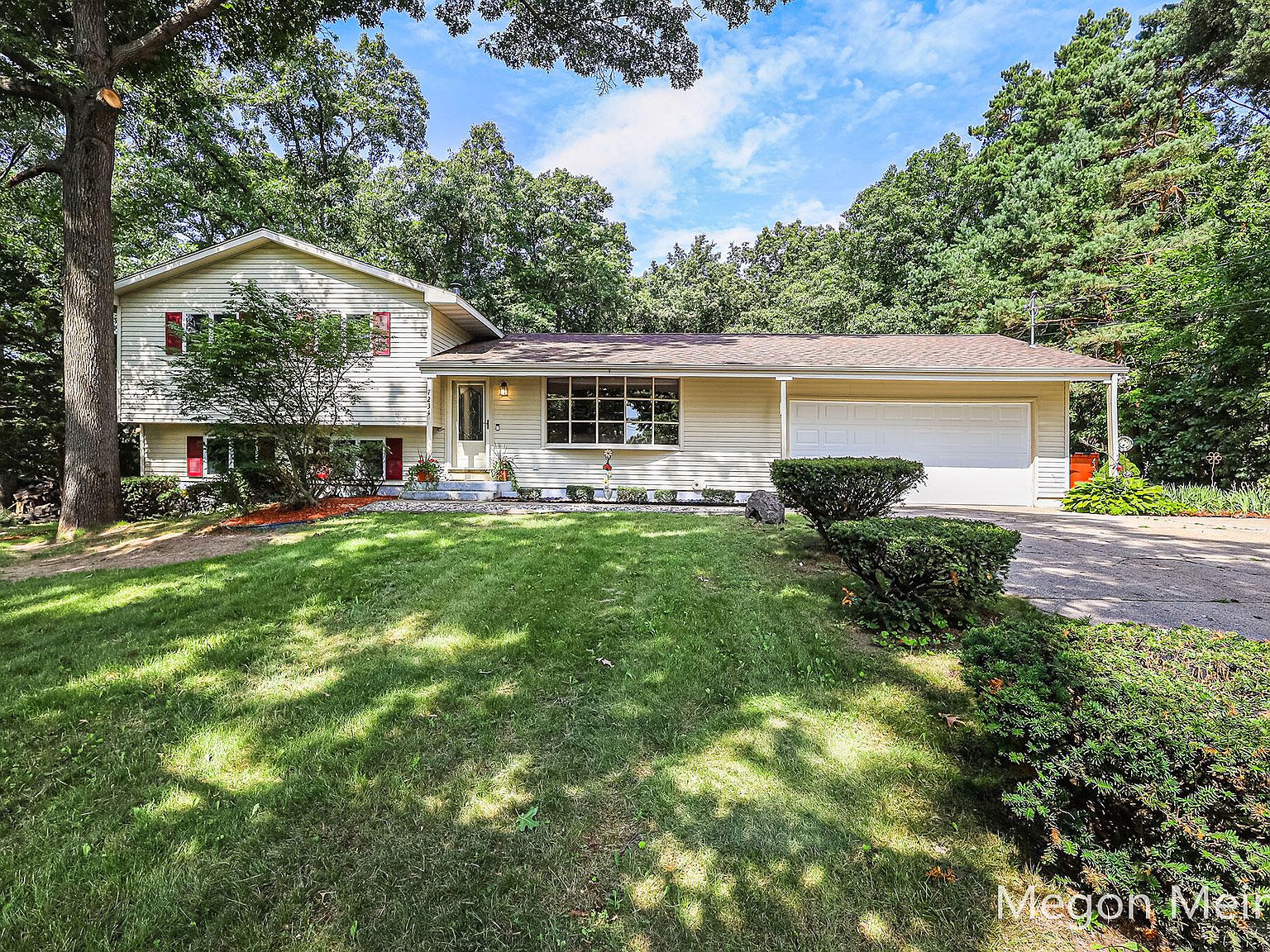 7234 Kay Dr, Greenville, MI 48838 Zillow
