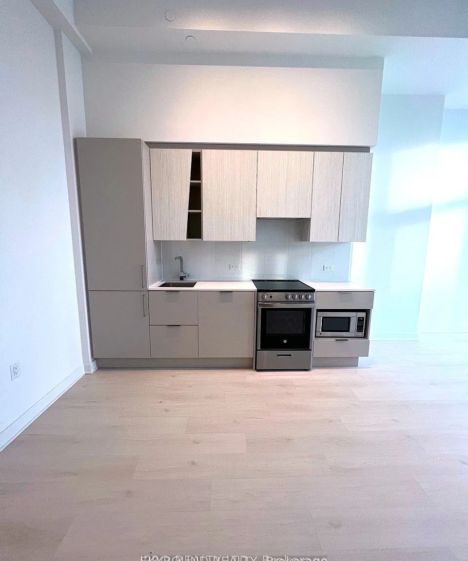 2 bed, $2,250 — Photo 2