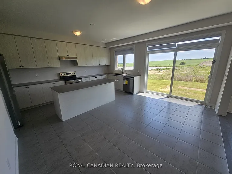 233 Leslie Davis St — Photo 15