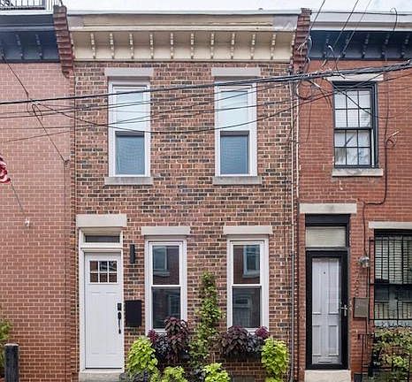 2nd image of 1706 Webster St