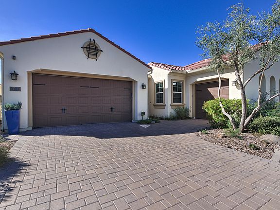 4th image of 2381 W Aster Pl