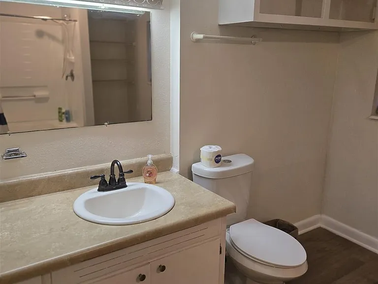 4329 Martha St — Photo 15