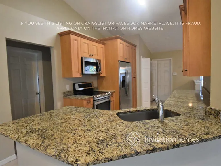 1798 Crane Creek Blvd — Photo 5