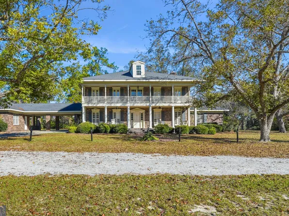 5009 Country Club Rd, Statesboro, GA 30458
