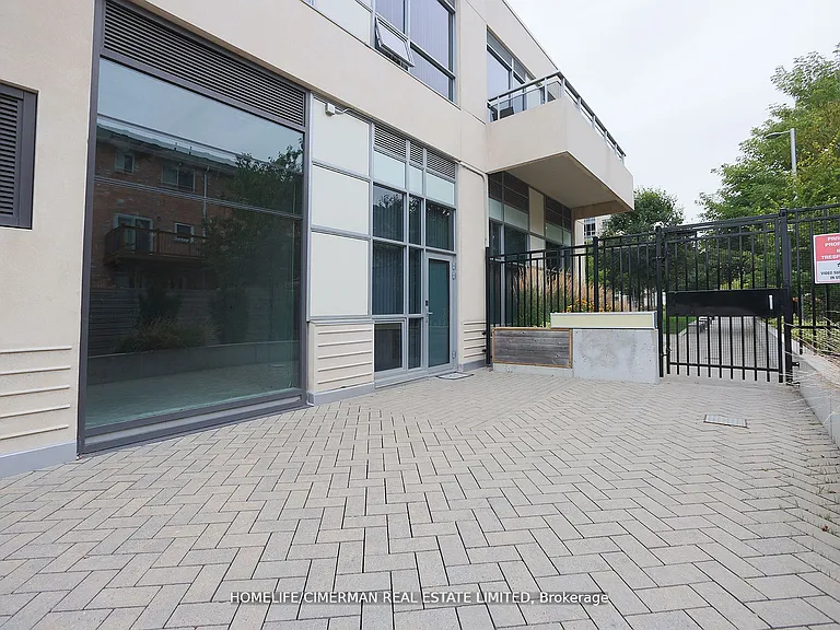 9191 Yonge St #103 — Photo 2
