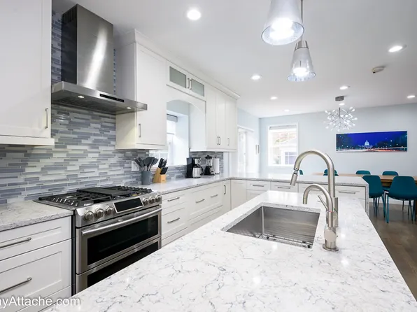 1305 N Taylor St, Arlington, VA 22201