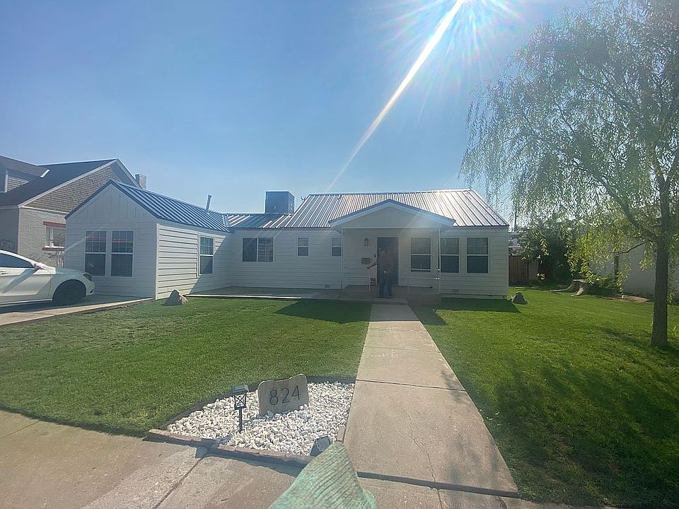 2nd image of 824 N Armijo St