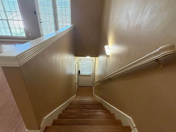 3rd image of 1005 S German Ln APT 23