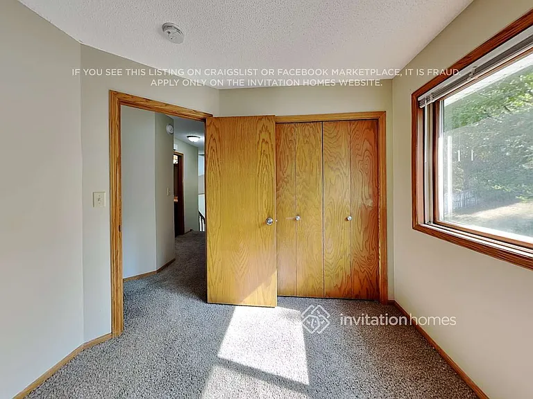 2337 Windsor Ln — Photo 16