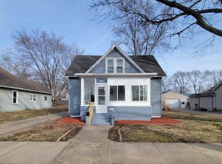 1211 Oak Ridge Ave, Pekin, IL 61554