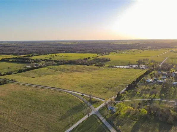 County Road 120, Wheatland, MO 65779