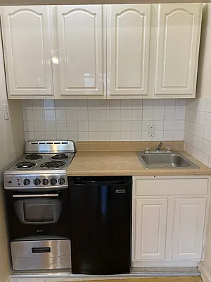 Rented by Compass | media 16